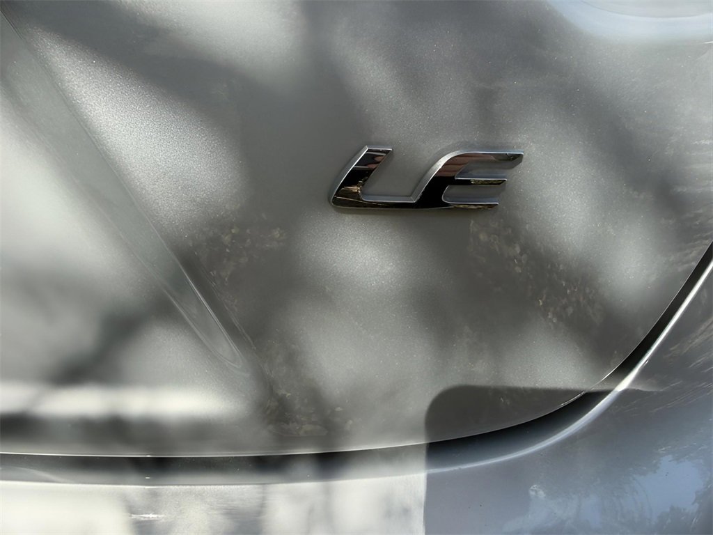 Used 2025 Toyota Corolla LE image 14