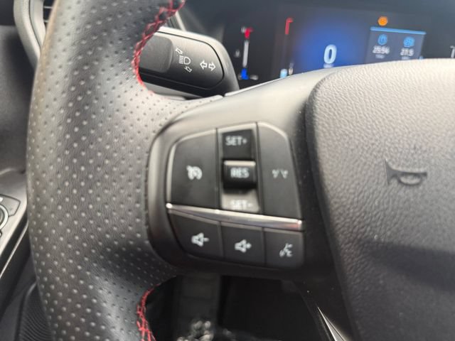 Certified 2025 Ford Escape ST-Line FWD image 10