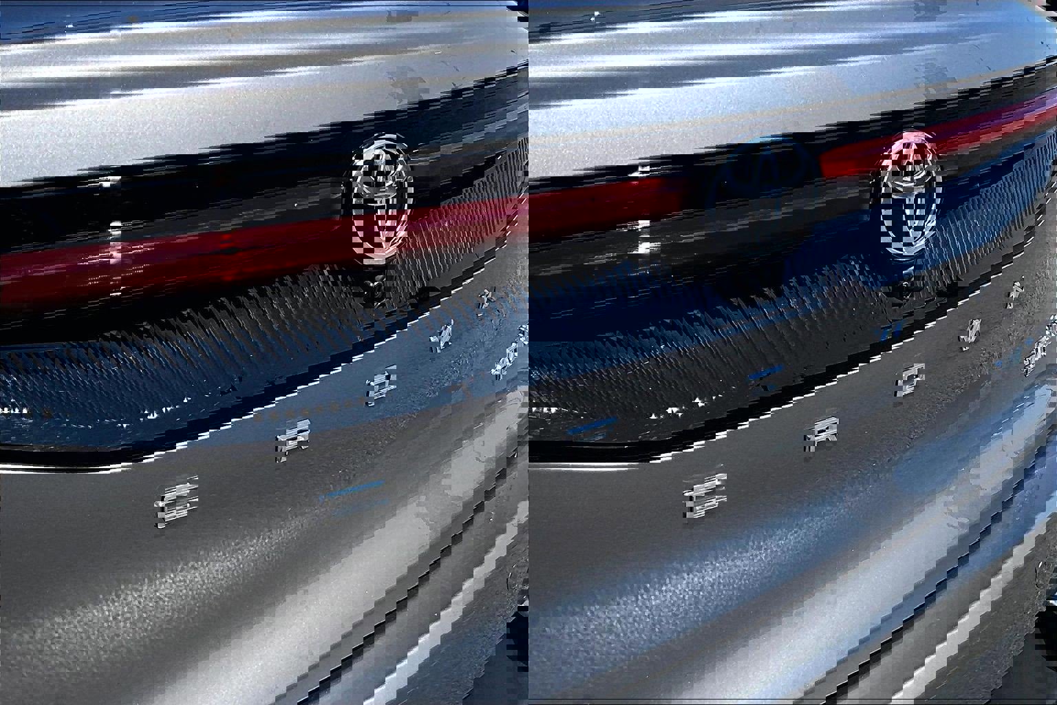 Used 2023 Toyota Crown Platinum image 8