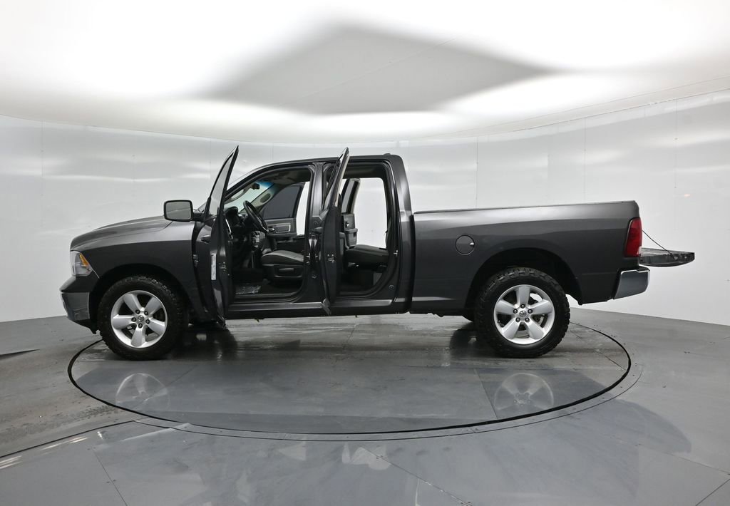 Used 2024 RAM 1500 Classic SLT image 50
