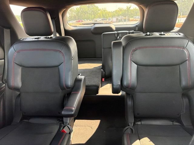 Certified 2023 Ford Explorer ST-Line w/ Class IV Trailer Tow Package RWD image 8