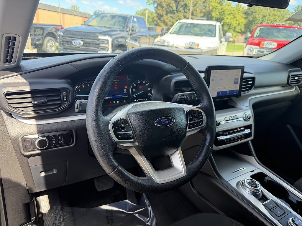 Certified 2023 Ford Explorer XLT AWD/4WD image 15