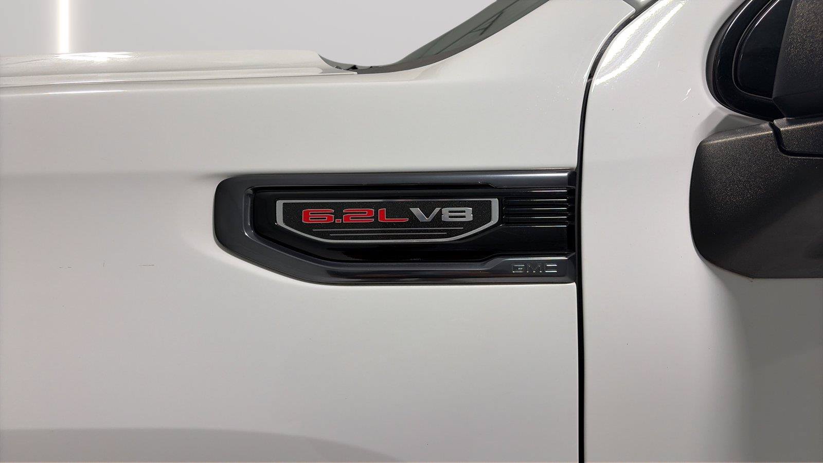 Used 2022 GMC Sierra 1500 AT4 w/ AT4 Premium Package AWD/4WD image 30