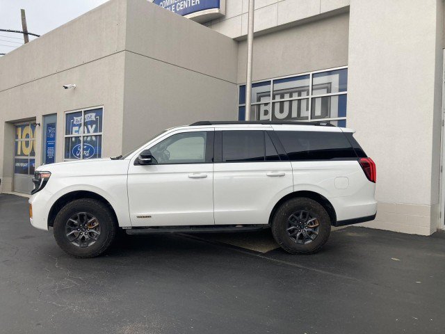 Certified 2025 Ford Expedition Tremor AWD/4WD image 3