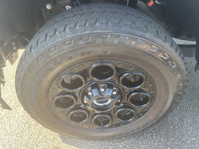 Certified 2025 Ford F250 Lariat w/ Black Appearance Package image 9