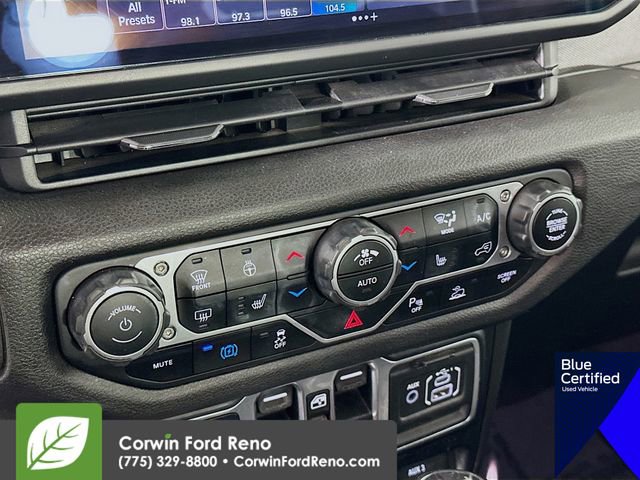 Used 2024 Jeep Wrangler Unlimited AWD/4WD image 18
