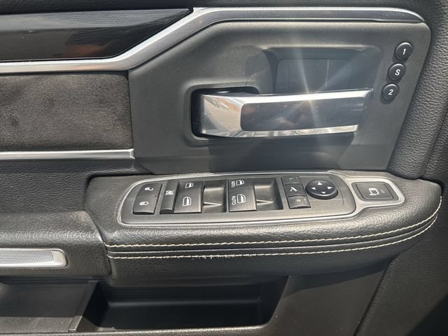 Used 2019 RAM 2500 Laramie AWD/4WD image 13
