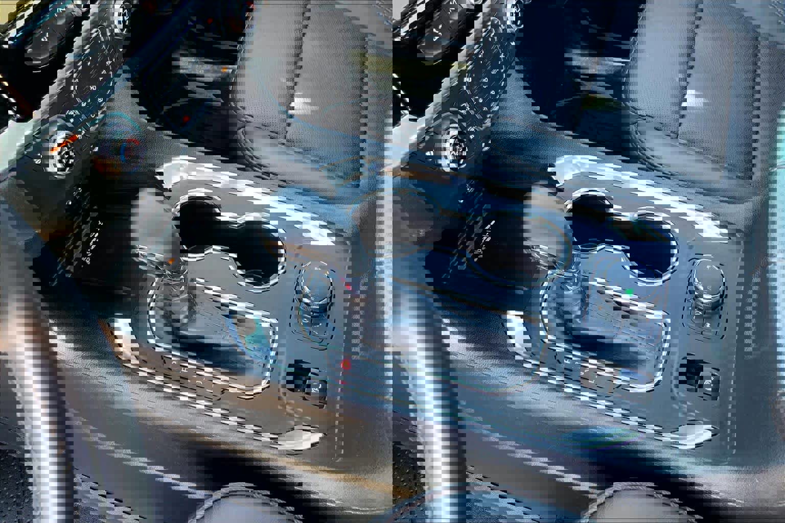 Used 2023 Chevrolet Traverse High Country image 16