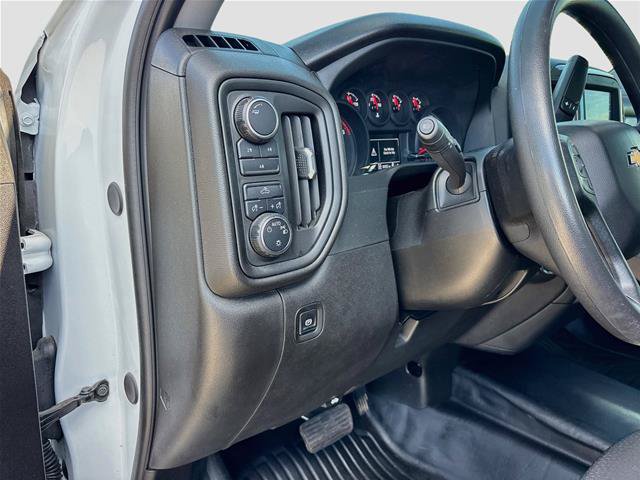 Used 2025 Chevrolet Silverado 2500 W/T w/ WT Convenience Package AWD/4WD image 11