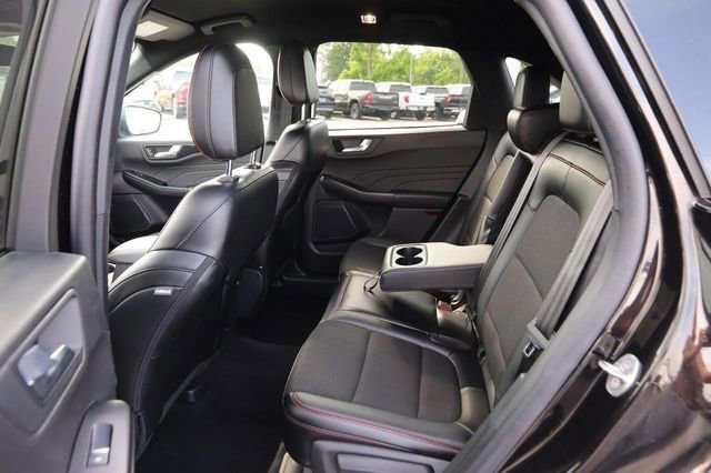 Certified 2025 Ford Escape ST-Line AWD/4WD image 9