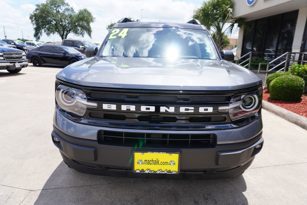 Certified 2024 Ford Bronco Sport Outer Banks AWD/4WD image 2