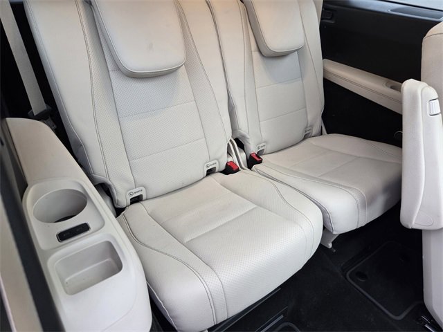 Used 2021 Mercedes-Benz GLS 450 4MATIC image 14