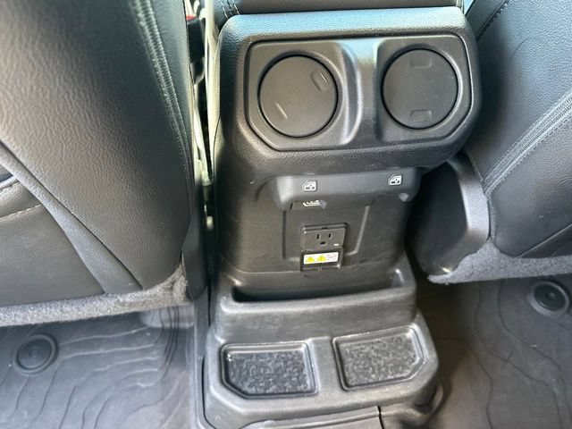 Used 2021 Jeep Wrangler Unlimited Sahara w/ Cold Weather Group AWD/4WD image 12