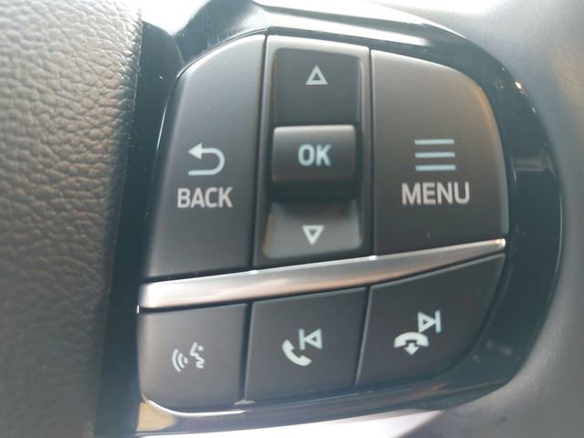 Certified 2025 Ford Explorer Platinum w/ Ultimate Package image 18