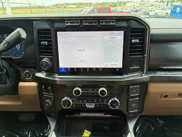 Certified 2024 Ford F250 Lariat w/ Lariat Ultimate Package AWD/4WD image 11