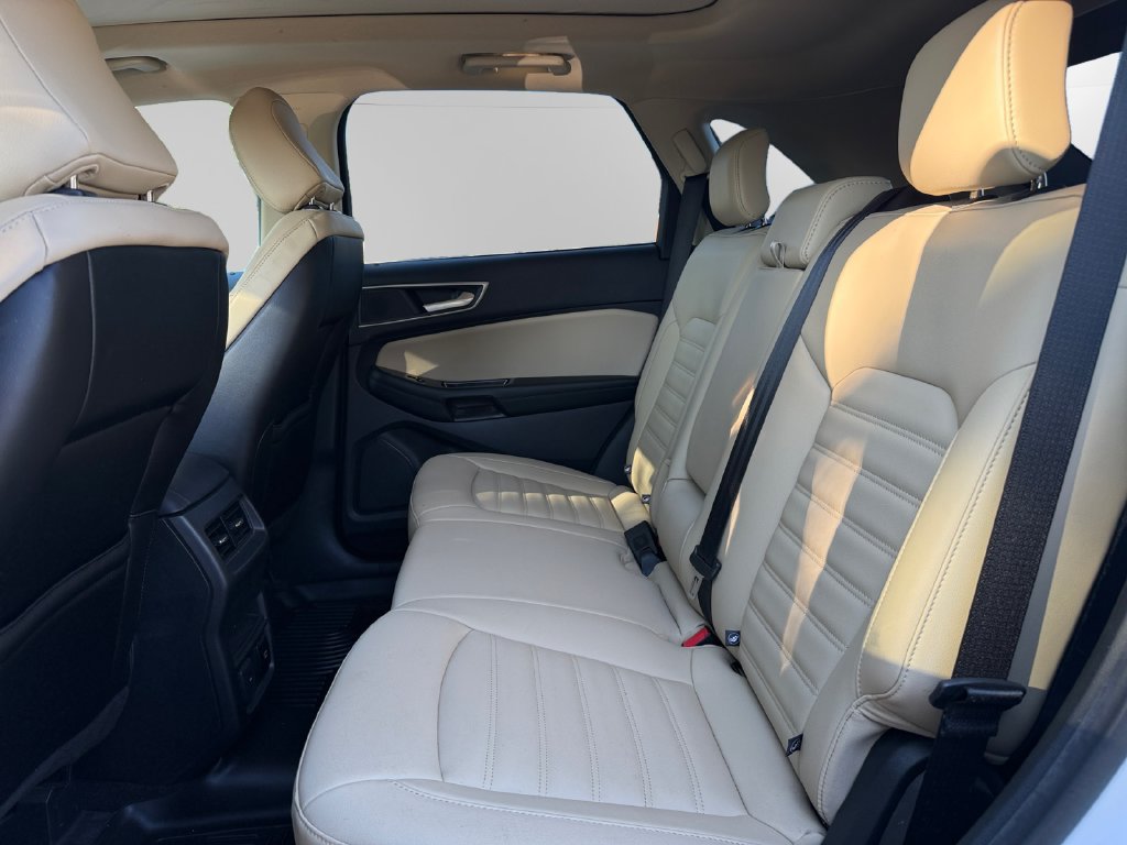 Certified 2020 Ford Edge SEL w/ Convenience Package FWD image 13