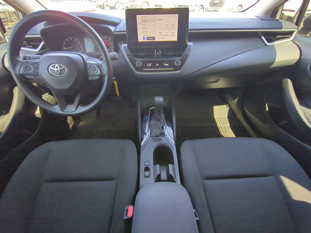Used 2023 Toyota Corolla LE FWD image 17