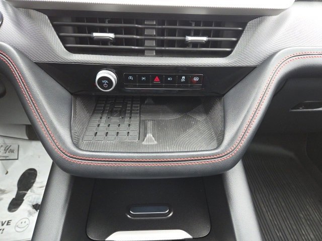 Certified 2025 Ford Explorer ST image 34