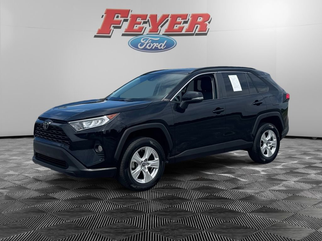 Used 2021 Toyota RAV4 XLE image 7