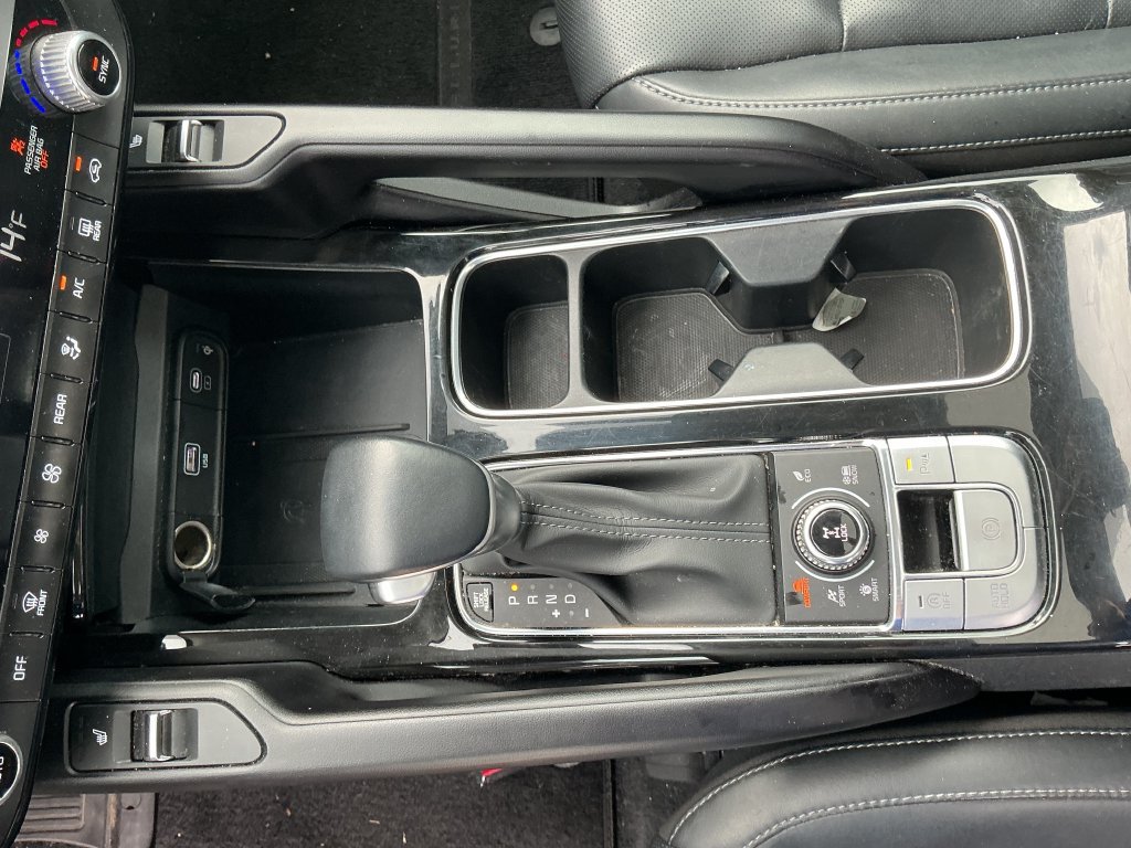 Used 2025 Kia Telluride S AWD/4WD image 31