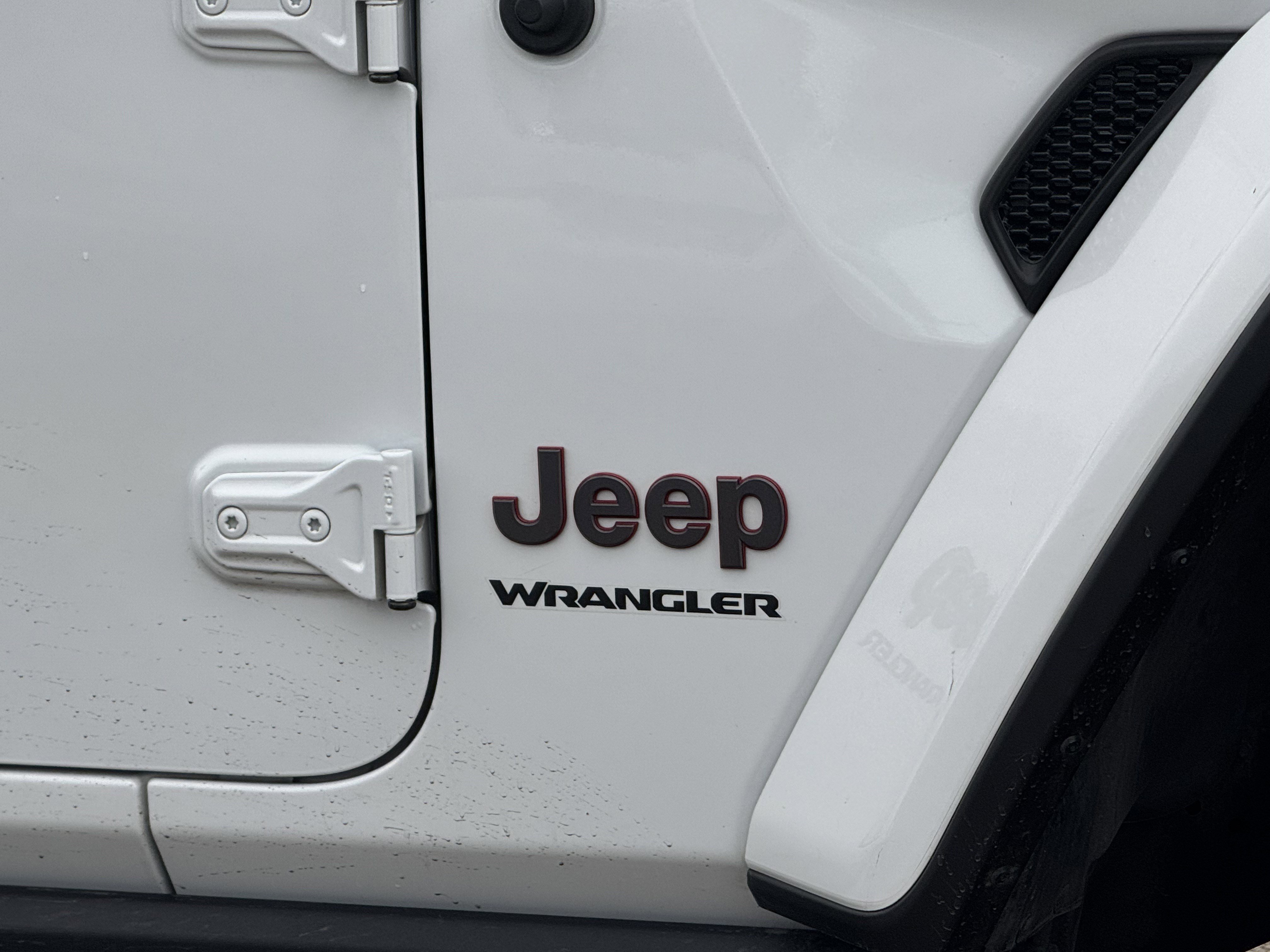 Used 2018 Jeep Wrangler Rubicon image 4