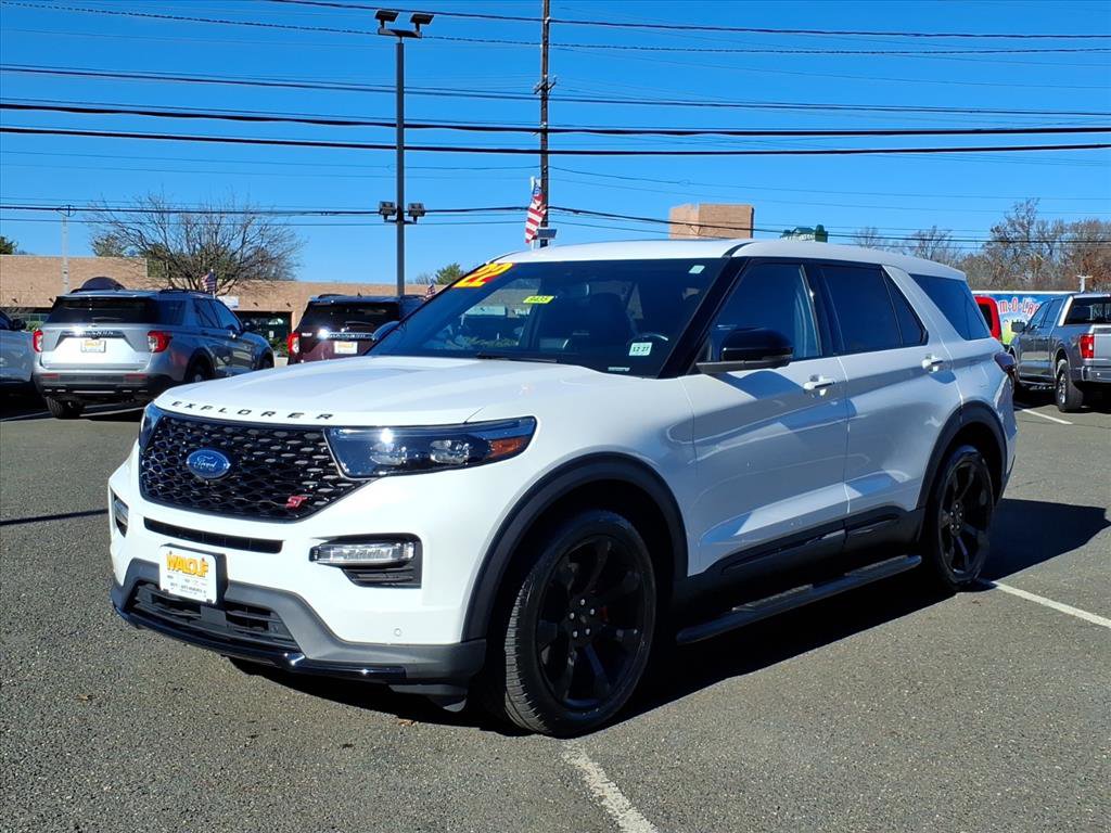 Certified 2022 Ford Explorer ST w/ Equipment Group 401A image 3