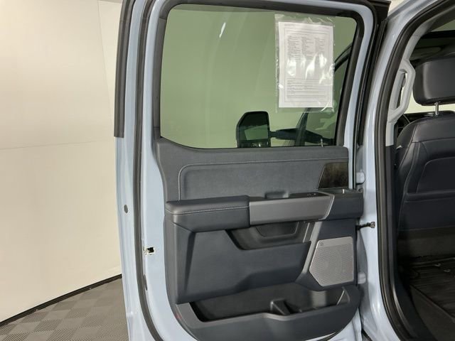 Certified 2025 Ford F350 Lariat w/ FX4 Off-Road Package image 30