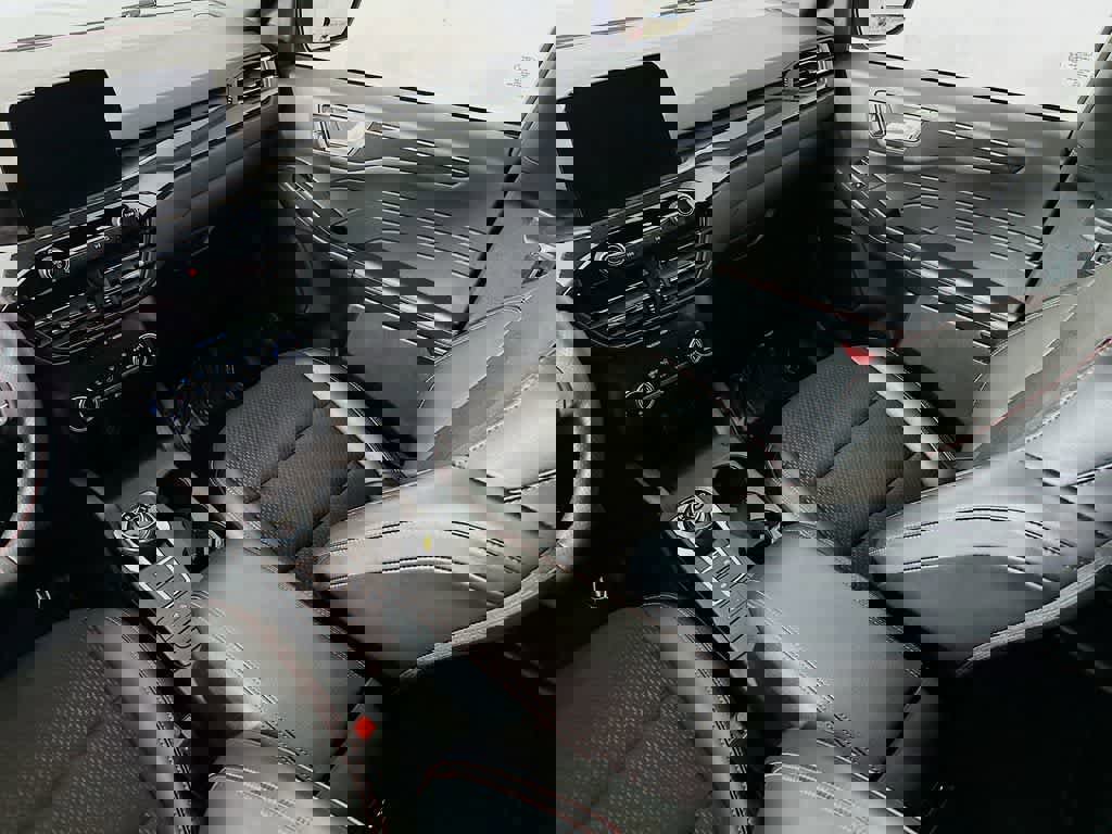 Certified 2025 Ford Escape ST-Line image 14