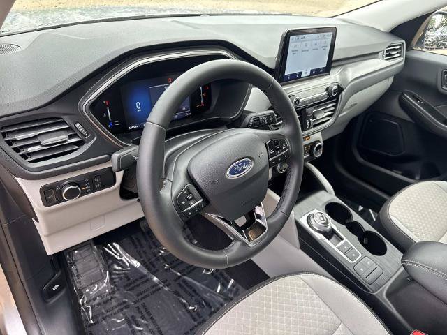 Certified 2024 Ford Escape Active FWD image 18