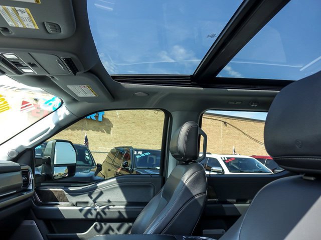 Certified 2023 Ford F250 Lariat w/ Lariat Ultimate Package AWD/4WD image 15