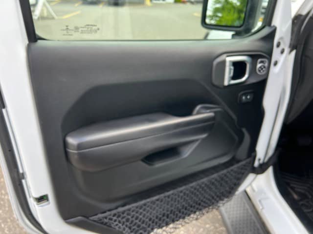 Used 2018 Jeep Wrangler Unlimited Sport S AWD/4WD image 10