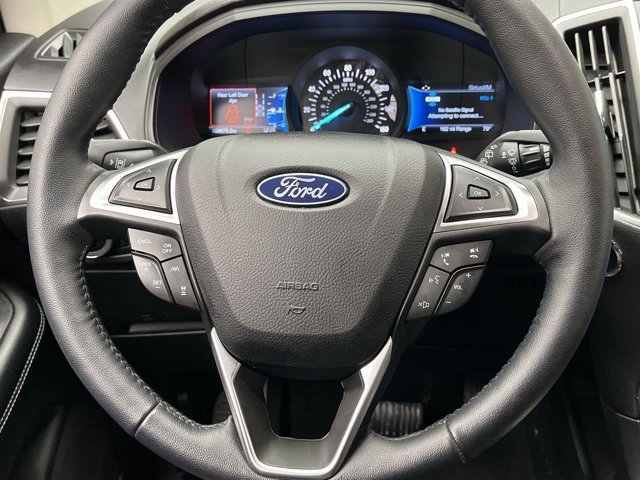 Certified 2024 Ford Edge Titanium w/ Equipment Group 301A AWD/4WD image 15