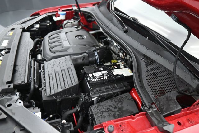 Used 2024 Volkswagen Tiguan SE R-Line FWD image 29