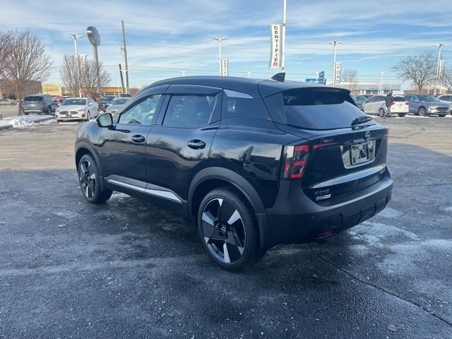 Used 2025 Nissan Kicks SR image 9