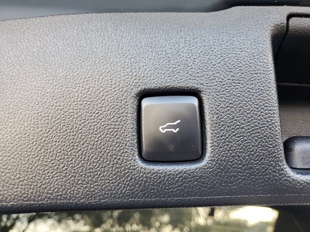 Certified 2023 Ford Escape ST-Line Elite w/ Premium Technology Package image 9