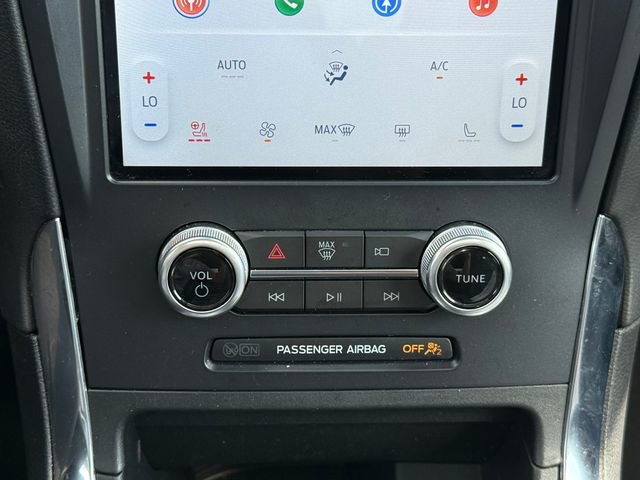 Certified 2022 Ford Edge Titanium w/ Equipment Group 301A image 11