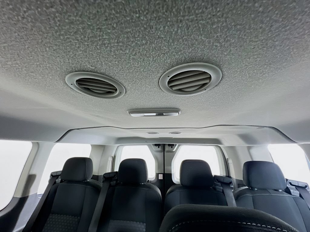 Certified 2023 Ford Transit 350 XLT RWD image 38