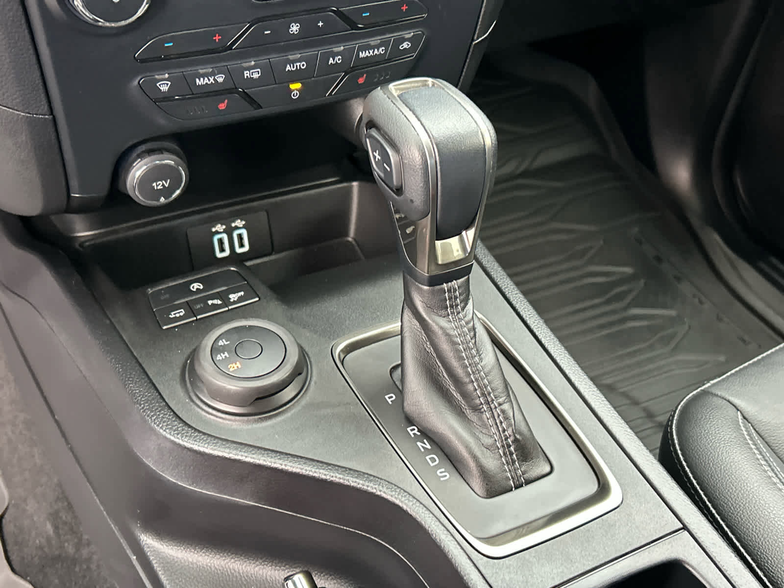 Certified 2020 Ford Ranger Lariat w/ Equipment Group 501A Mid image 37