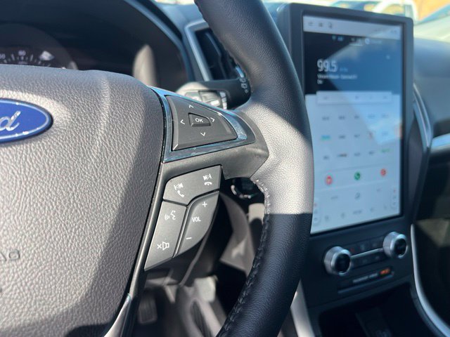 Certified 2024 Ford Edge SEL w/ Convenience Package AWD/4WD image 9