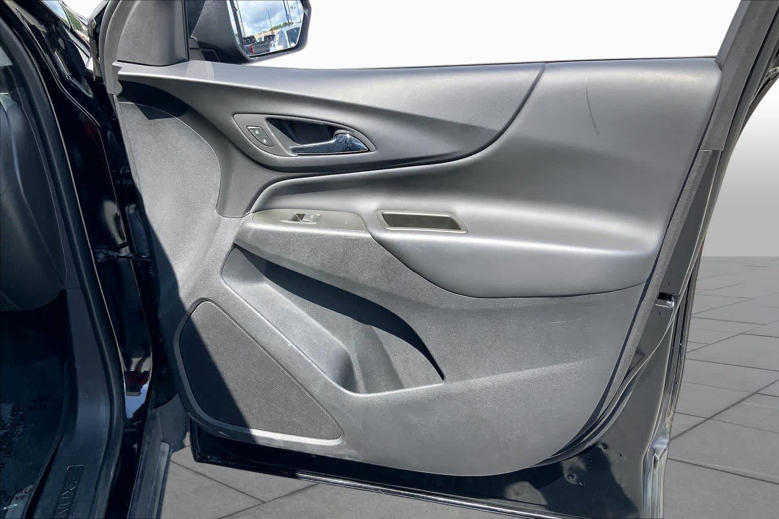 Used 2023 Chevrolet Equinox LT FWD image 21