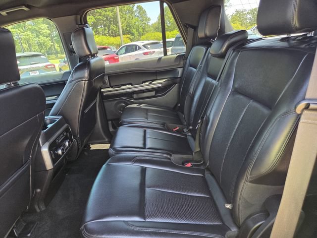 Certified 2019 Ford Expedition XLT w/ Equipment Group 202A RWD image 16