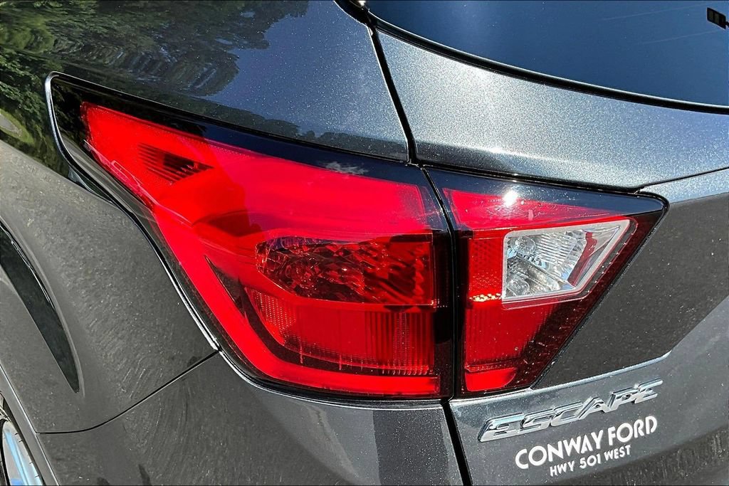 Certified 2019 Ford Escape SEL FWD image 25