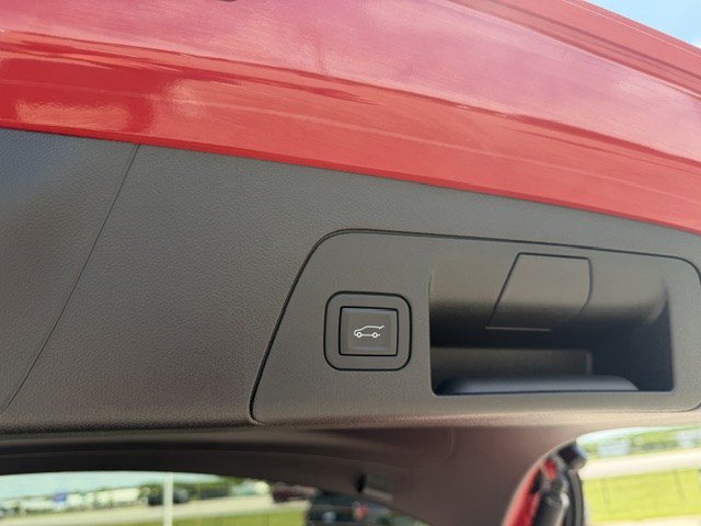 Used 2025 Buick Envision Avenir AWD/4WD image 33