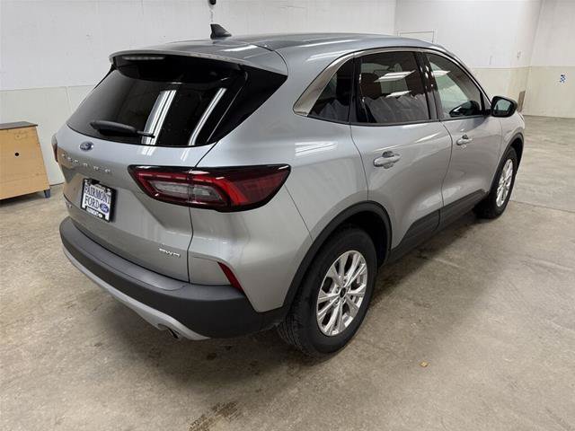 Certified 2023 Ford Escape Active AWD/4WD image 7