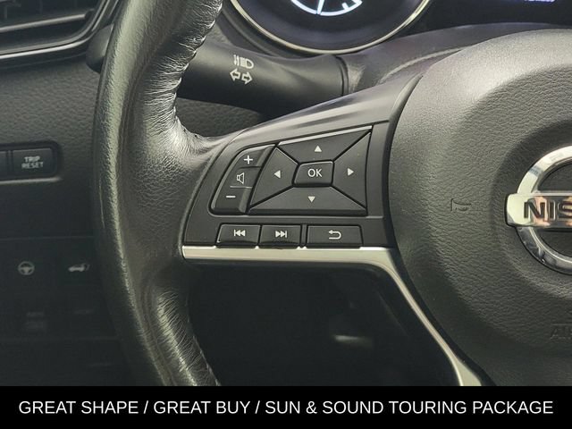 Used 2019 Nissan Rogue SV w/ Sun & Sound Touring Package AWD/4WD image 27