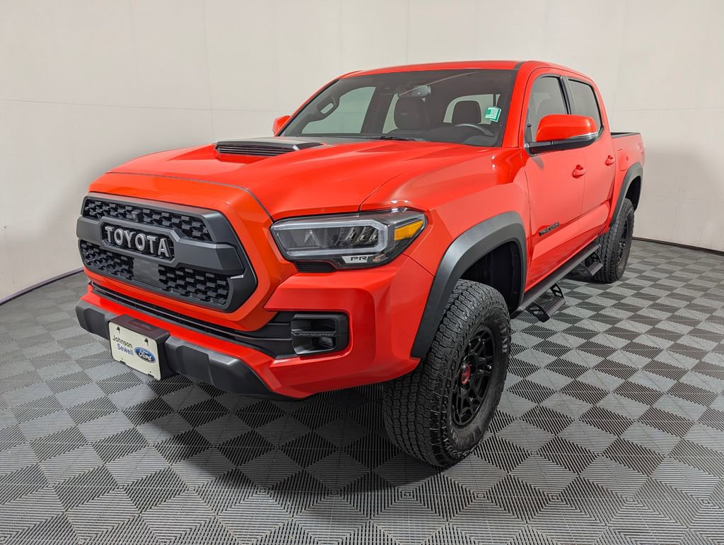 Used 2023 Toyota Tacoma TRD Pro AWD/4WD image 4