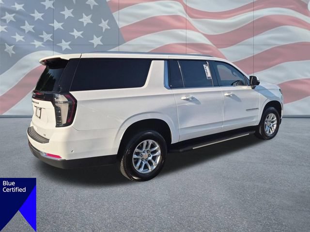 Used 2025 Chevrolet Suburban LT w/ Comfort Package RWD image 3