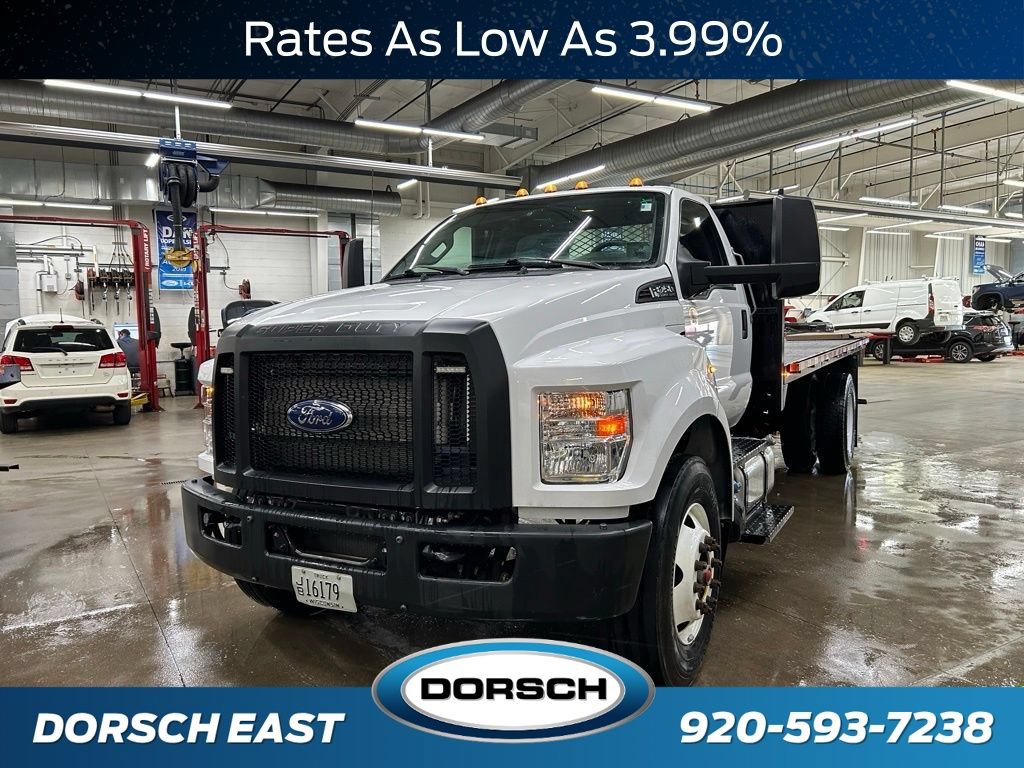 Certified 2022 Ford F750 2WD Regular Cab Super Duty image 1