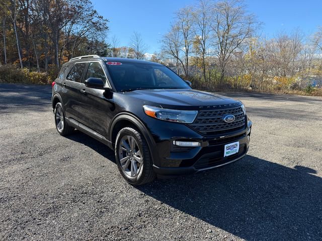 Certified 2022 Ford Explorer XLT w/ Equipment Group 202A