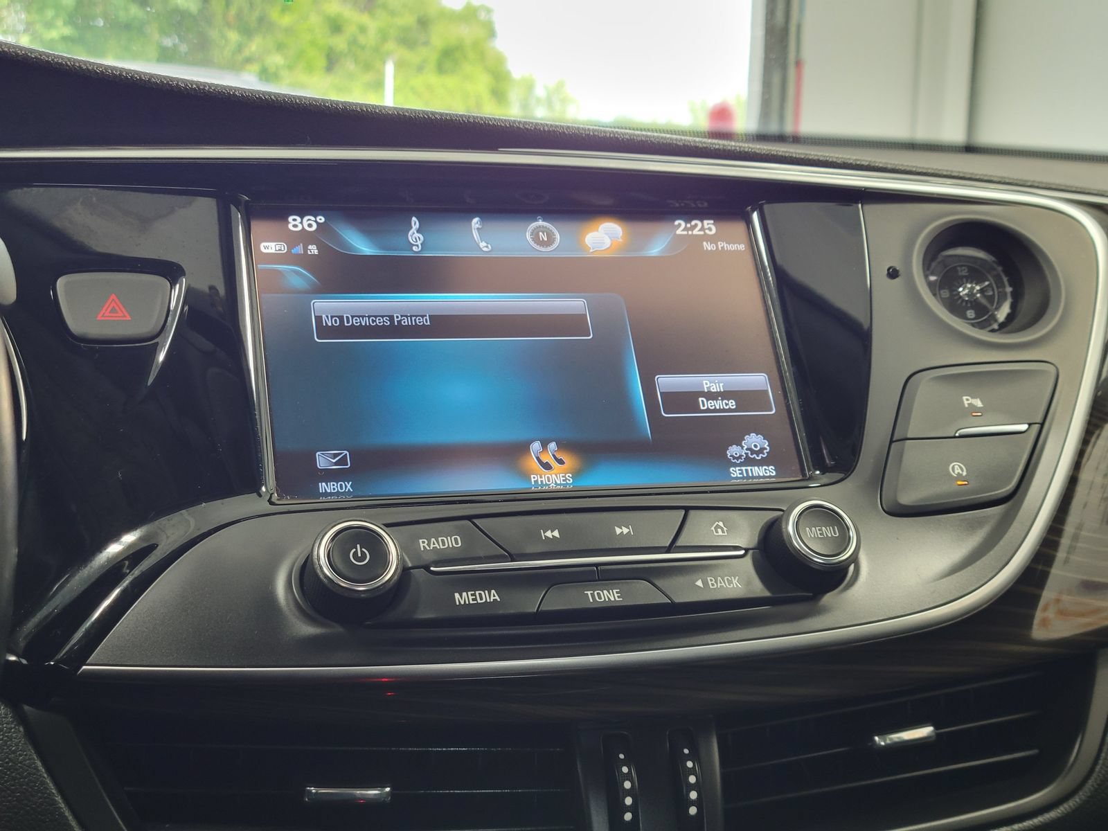 Used 2020 Buick Envision Essence AWD/4WD image 19